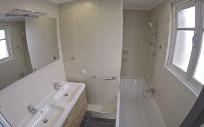 AVRIL 2017 / 2 Salles de bain dans un pavillon